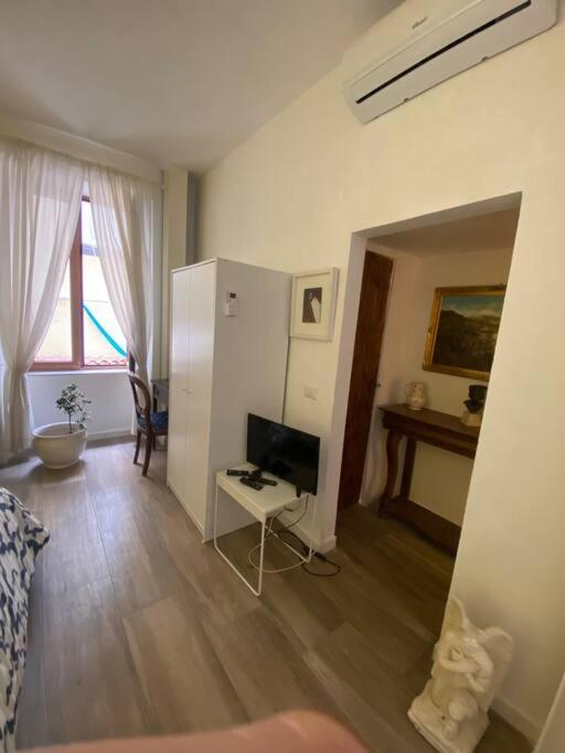 Апартаменты A Casa Mi Неаполь Экстерьер фото